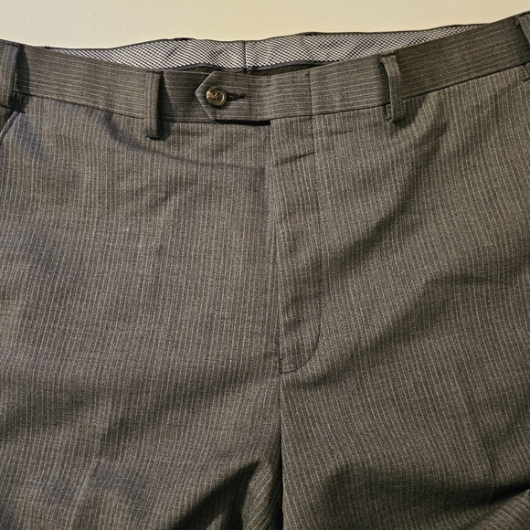 Men's Chaps gray straps dress pants size 36Wx 34L - Picture 2 of 3